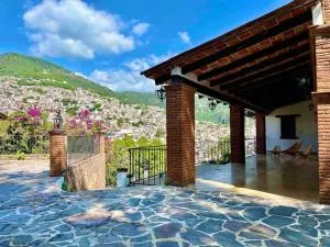 Casa Linda Vista cómoda y acogedora con cochera a 10 min zócalo - Juliantla