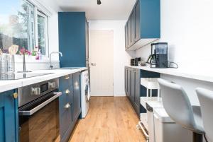 4 Bed House, NG7 - Spacious&Stylish - Free Parking