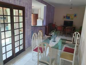 CASA ACONCHEGANTE TEMPORA CARAGUATATUBA