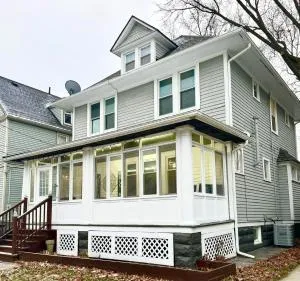 The House Hotel Elmwood - ليكوود