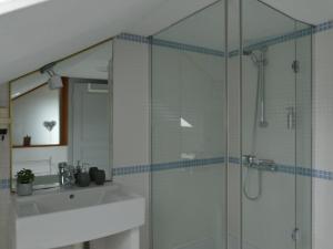 Maisons d'hotes Villa Rosa Trois Epis : Chambre Deluxe (2 Adultes + 1 Enfant)