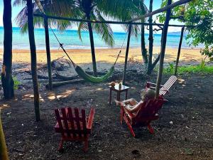 Pirate Drake Beach Hostel & Tour company