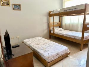 Apto a 300 mts de la Basilica de Buga + Wifi