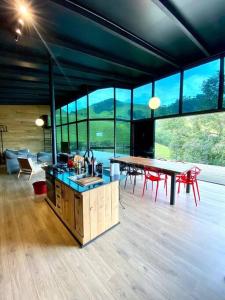 Maravilhosa casa com Cachoeira