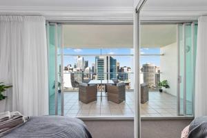 City Heights! 2Bed1Bath1CarViews ~ CBD