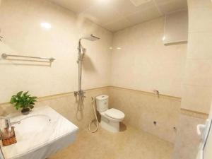 Hà An Hotel - 166 Cổ Linh Long Biên - by Bay Luxury