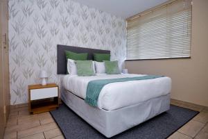 Unit 406 at Menlyn Place