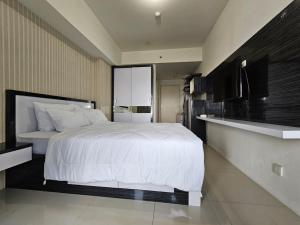 Orchard Apartment Pakuwon Mansion 1 by Shinzhouz
