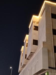 الساعه 60 الفندقيه