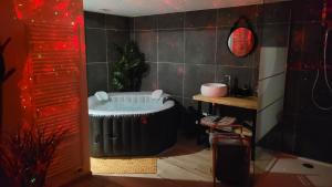 B&B / Chambres d'hotes O Plaisir O Desir : photos des chambres