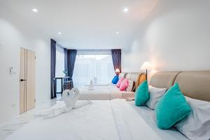 For U Poolvilla Huahin วิลล่าหลังใหญ่ใกล้เมืองใกล้ทะเล