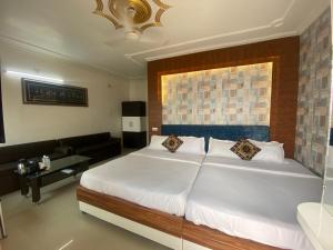 Hotel Sita Palace On Heritage Ghats Of Benaras