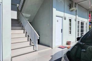 RedDoorz Syariah near Kantor Bupati Pantai Pandan Sibolga