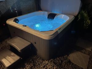 Château by the Sea - Luxury hotel style 3 bed with hot tub