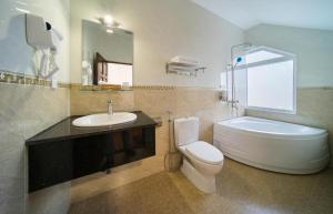 Tommy hotel khe sanh dalat