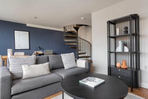 Kendall Square 2br w gym wd nr green line BOS-944