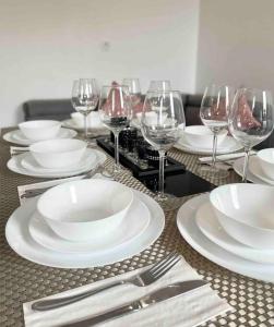 Appartements Large 4 Bedroom Apartment near metro - only 30 minutes to Paris and Disneyland : photos des chambres