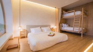 Le La Lake Resort and Spa