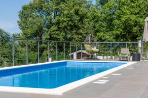 Luxury Villa Althea with large garden and Pool Heating