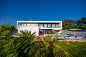 Luxury Villa Eleven near Rovinj for 10 persons only 4 km from the Beach
