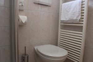 Budget Single Room