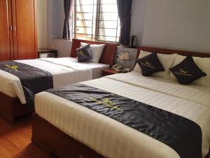 Khách sạn Khải Hoàn