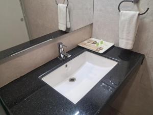 Hotel Grand Residence