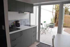 Studio confortable avec terrasse privée