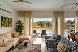 Avalon & Verona by Hireavilla - 6BR Villas with Private Pools & Field Views in Parra, North Goa