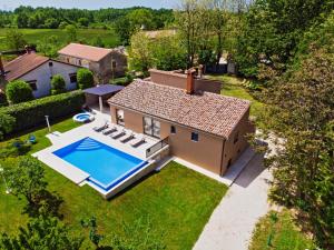 Villa Ferlini in Central Istria with private 10000 m2 garden, wellness & family activities on plot