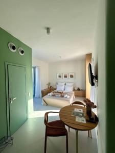 Penthouse with Private Rooftop and Hot Tub