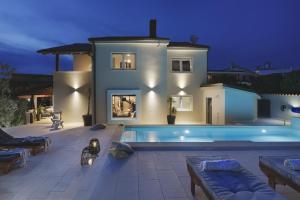 Villa Forest Bay near Pula for 8 people - only 300 meters from the beach