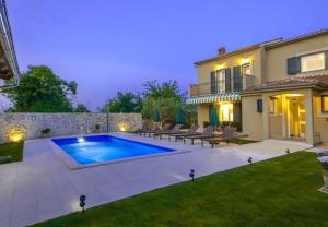 Villa Hisina near Porec for 6 people with private swimming pool