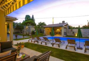 Villa Hisina near Porec for 6 people with private swimming pool