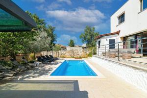 Villa Lelaina near Marčana with private Pool and 3 km from the beach