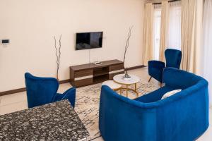 Lux Suites Silverstone Family Apartments