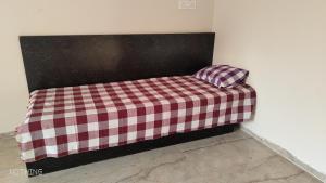 Aadishkti bhakt nivas family Rooms