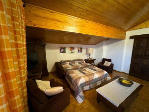 Crans Montana spacious 80m2 apartment with stunning view & bus stop outside