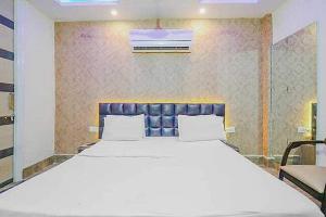 Super OYO Hotel Vivaan Residency