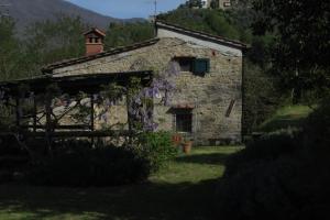 Casa Giusti - Vellano, Pescia, Pistoia