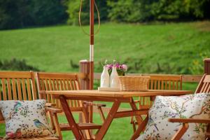 Charmantes Forsthaus beim Sorpesee