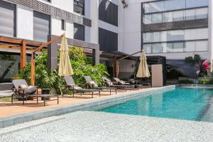 Studio luxuoso pé na areia em IRB203