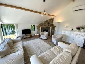 P25 Luxueuze villa met 5 kamers voor 10 personen, 760m van strand met garage en tuin