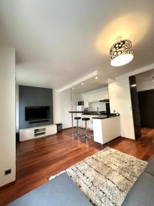 Appartements L'ATHOS - Appartement equipe - Entre Paris et Versailles - Haut debit : photos des chambres