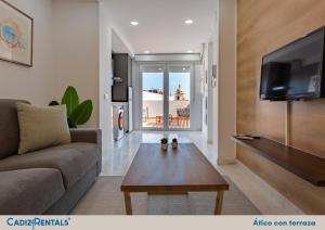 Apartamentos La BRUJULA by CadizRentals