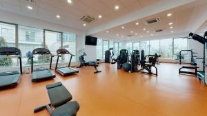 Ultimate Living Experience - Modern Accommodation & Free Parking near Romexpo