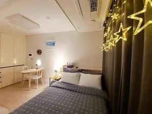 Secret - 고층호수공원뷰,나만의영화관,미사역2분,120인치스크린,넷플,디즈니플러스,장기숙박추천 - Sŏch'anam-ni Secret - 고층호수공원뷰,나만의영화관,미사역2분,120인치스크린,넷플,디즈니플러스,장기숙박추천 - Sŏch'anam-ni