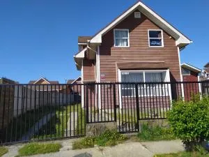 Casa en sector tranquilo de Puerto Varas - Alerce