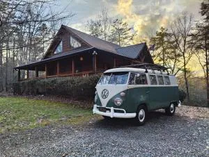 Troutmanor South - Hothouse