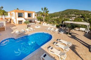 Large Villa near Ibiza Town Sleeps 2022